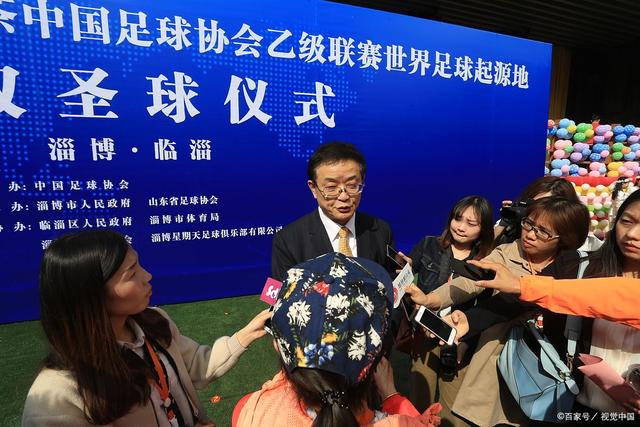 玉昆副总经理：半程拿21分可以接受，对阵强队还是展现了韧劲